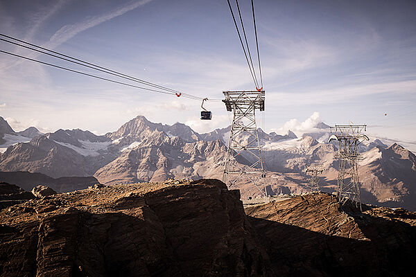 [Translate to 01_EN:] Matterhorn im Sommer ©Zermatt Bergbahnen