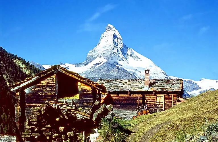 Almhutten in Zermatt met indrukwekkend uitzicht op de Matterhorn