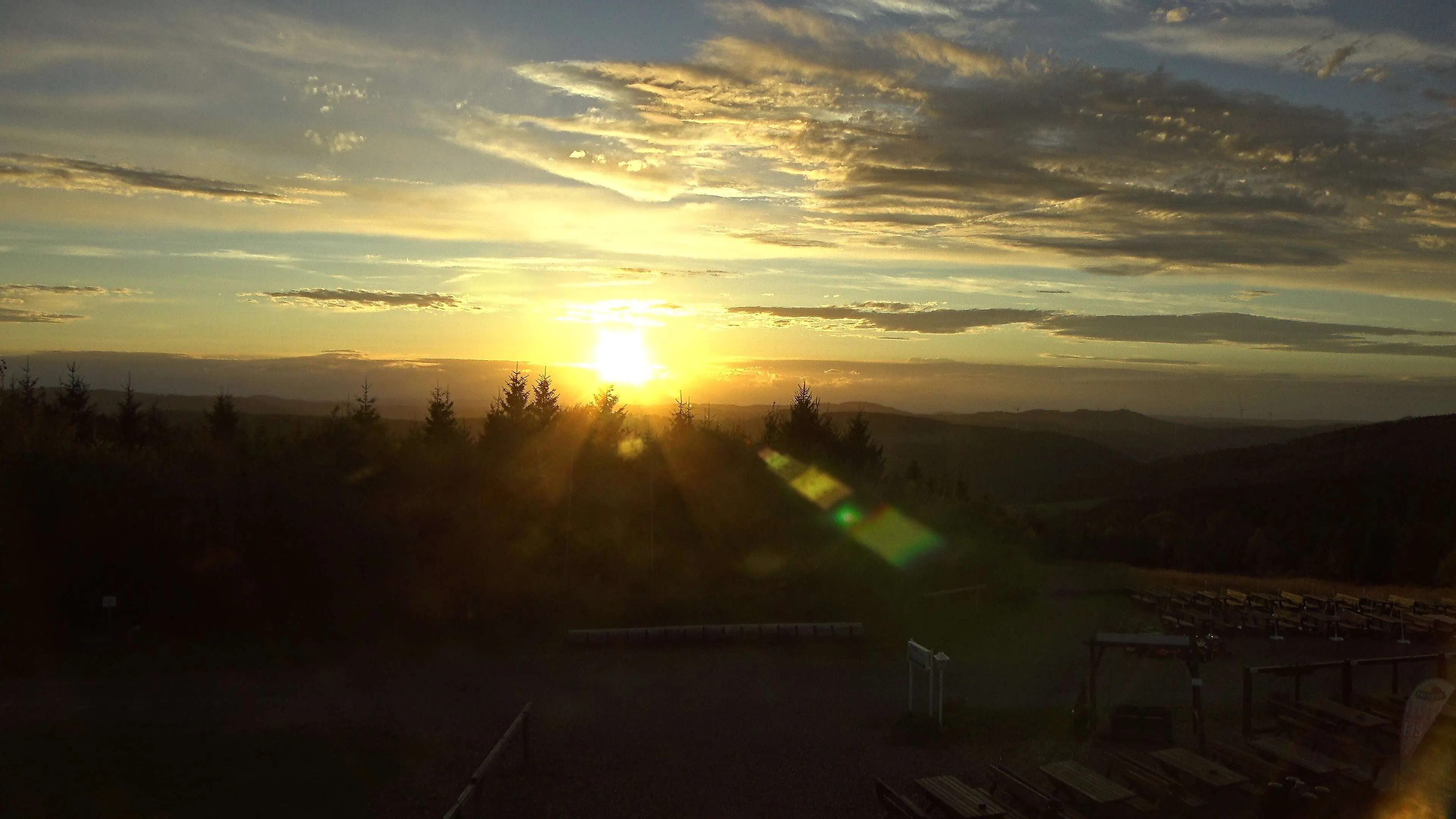 Sunset on the Hochheide in summer, recorded with the feratel webcam in Niedersfeld