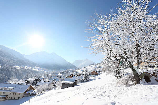 Kleinwalsertal Hirschegg im Winter Foto: (c) Kleinwalsertal Tourismus eGen - Frank Drechsel