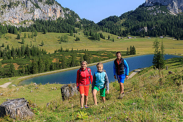 Wandern im Sommer in Spital am Pyhrn - Wurzeralm©HIWU_Hinterramskogler