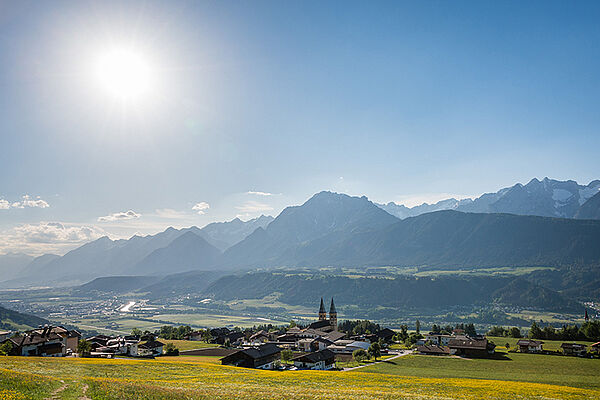View from Kolsassberg © ichmachefotos.com/ TVB Silberregion Karwendel