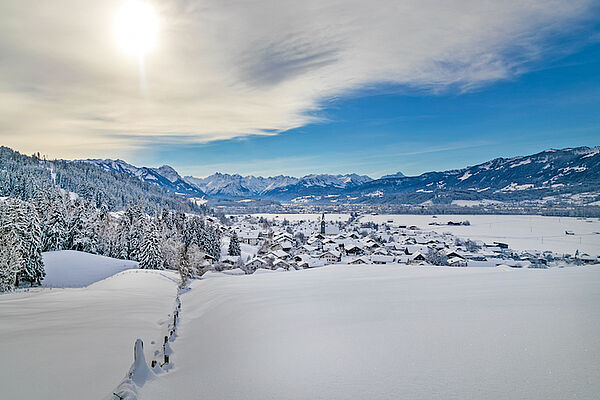 [Translate to 01_EN:] Winter in Burgberg im Allgäu - Foto: (c) Dominik Ultes