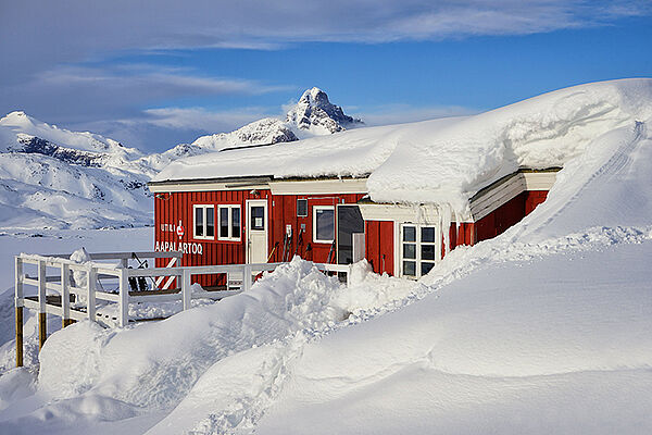 Hotel The Red House in Tasiilaq, Groenland ©Ulrike Fischer