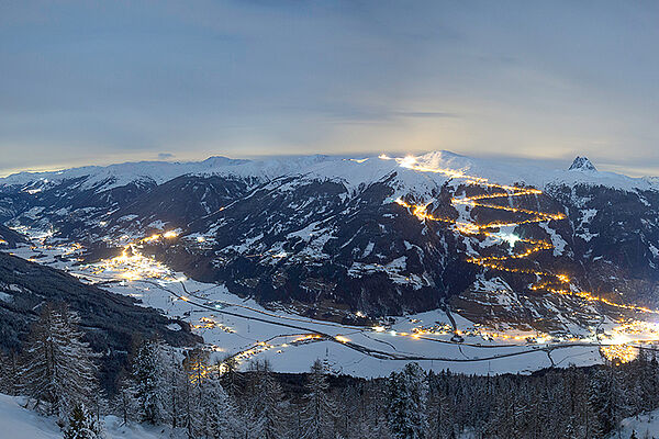 Panorama Winterabend Wildkogel